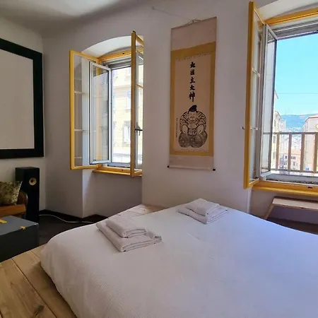 Handcrafted Design Appartement Trieste