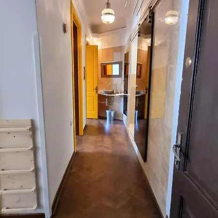 アパート Handcrafted Design