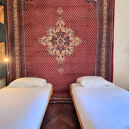 Handcrafted Design Appartement