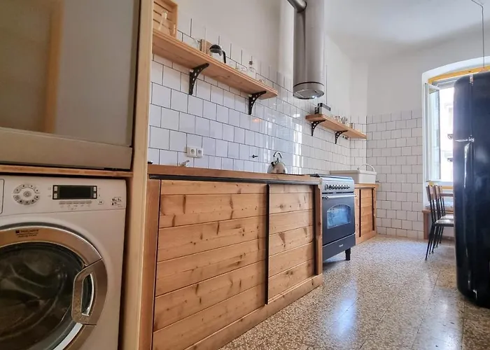 Daire Handcrafted Design